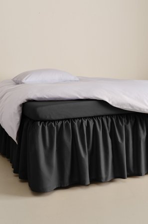 Jotex - Sengeteppe Med Volanger Økologisk Høyde 45 Cm Gråsvart - ZACK - Kjøp Sengekapper hos Jotex