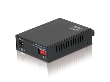 LEVELONE FVT-2401 - fibermedieomformer - 10Mb LAN, 100Mb LAN