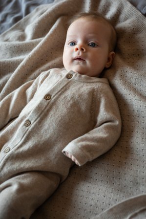 Strickoverall Kaschmir - 74 - kinderbekleidung - beige - Polarn O. Pyret