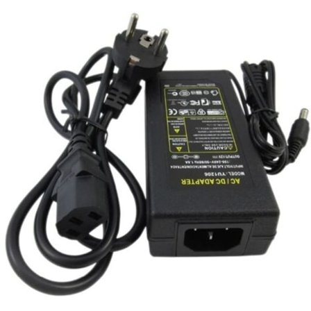 LE150 Virtalähde 12V/8A kaapelilla