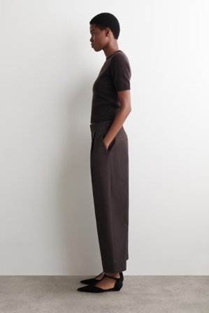 COS Women's Pantaloni A Palloncino Cropped In Cotone in Marrone