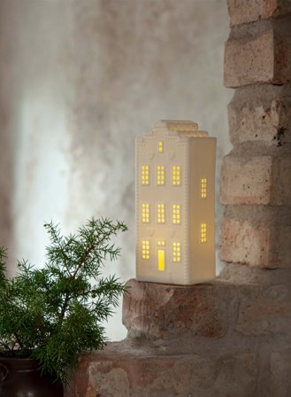 Julepynt Vinterhus m/lys H21 - hvit