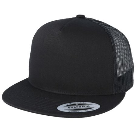 Yupoong - Svart snapback Keps - Classic Black A-Frame Trucker @ Hatstore