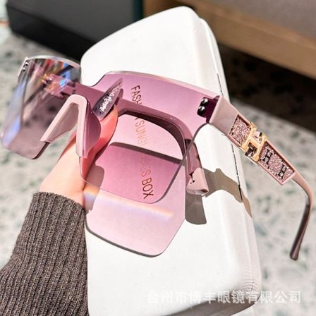 Rosa rammeløse solbriller med rhinestones, stor ramme, UV-beskyttende solbriller.