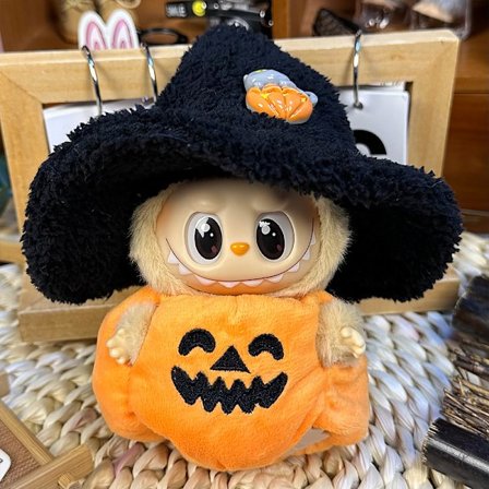 Sommerudsalg Monster dukke dukketøj første generation anden generation blind boks Monster dukke dukketøj (hat + vatteret jakke)