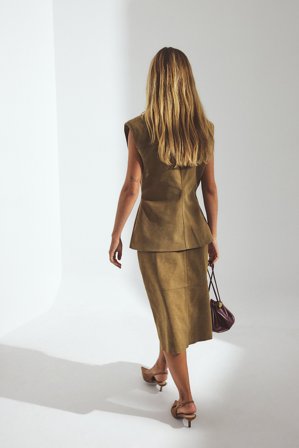 Shpresa x NA-KD A-Linien-Rock aus Kunst-Wildleder - A-Linienröcke - Beige - EU 44