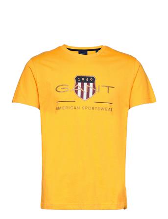 D2. Archive Shield Ss T-Shirt T-shirt Gul GANT