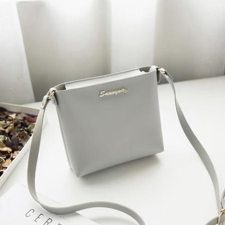 PU-læder lille frisk ensfarvet Crossbody firkantet taske Mode A2