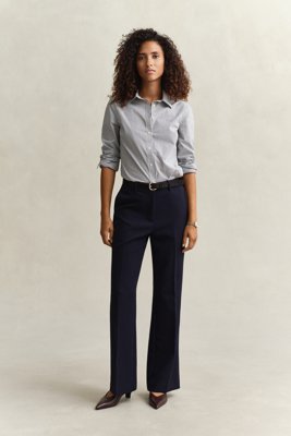 GANT - Slim fit flared slacks til dame evening blue