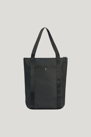 Tretorn Wings Tote — Waterproof Bag Men/Women — Black | Outerwear, Wellies, Jackets & Rainwear for Women, Men & Children