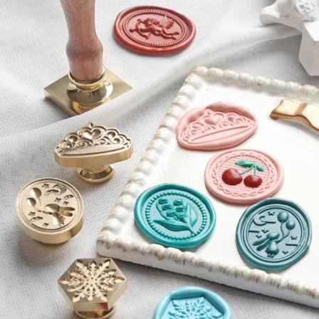 Embossed Lacquer Seal Head Wedding Gift Envelope Sealing Seal Head Scrapbook Decoration Flower Card Wax Seal Stamp Craft Supply