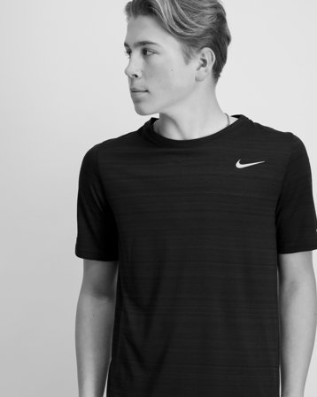 Nike B NK DF SS MILER TOP Noir T-shirts Garçon - Kids Brand Store