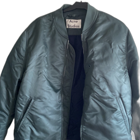 Grön bomberjacka från Acne Studios