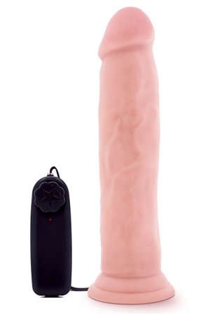 Dr. Throb Vibrating Cock 24cm Värisevä dildo