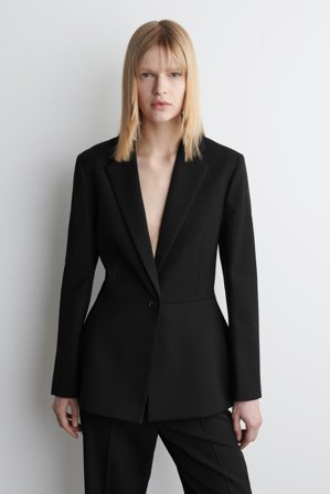 COS Frauen Taillierter Blazer Mit Schösschen in Schwarz