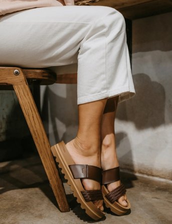 REEF Cushion Vista Hi - Brown - 38.5