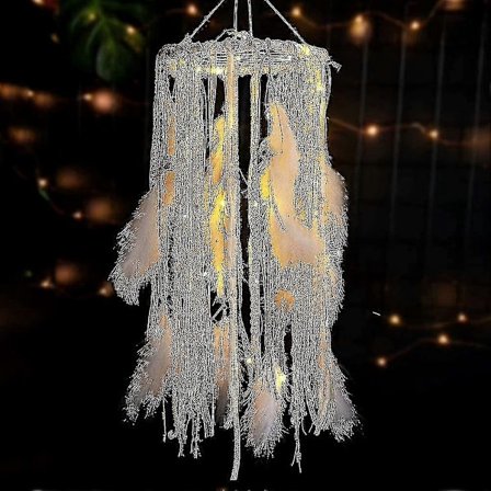 Suuri valaistu unisieppari-mobiili kultaisilla pitsikelloilla ja LED-keijuvaloilla, paristokäyttöinen, riippuva koriste - 7,9 leveä x 22 tuumaa pitkä