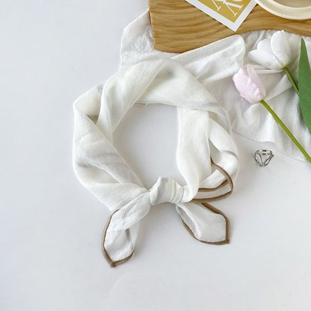 Enfärgad 70 cm liten fyrkantig scarf, andningsbar och svettabsorberande, konstnärligt temperament, enkel professionell scarf damscarf