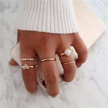 Punk Vintage Metal Bred Kedje Ringar Set För Kvinnor Mode Ihåliga Fjäril Hjärta Finger Tunna Ringar 2022 Trend Smycken Party Present style28