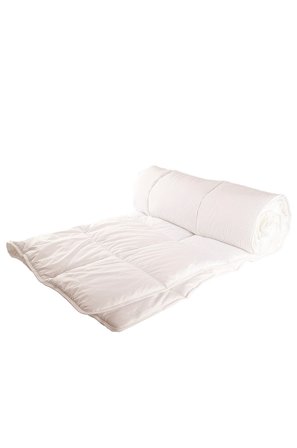 Varnamo of Sweden - Dyne TopCool Sval - Hvit - Dyner - 150X210 - Fra Homeroom