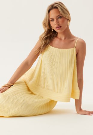 YAS riva Strap Top French Vanilla Tøj