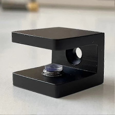 Mattamusta lasikiinnike - Poraamaton lasihyllyn pidike 8 mm - 10 mm lasille