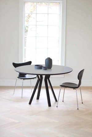 Rundt spisebord – CIRCLE Ø110 sort kant