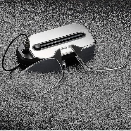 Monitoiminen avaimenperäklipsillä varustetut lukulasit, minikokoiset kehyksettömät kannettavat lukulasit vanhuksille