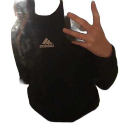Svart adidas sweatshirt