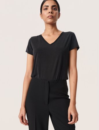 Soaked in Luxury Slcolumbine V-Neck Ss - Black - XS