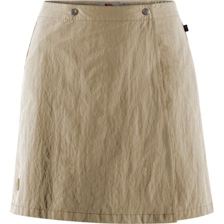 Fjällräven Women's Travellers Mt Skort Women skirts Beige 46REGULAR