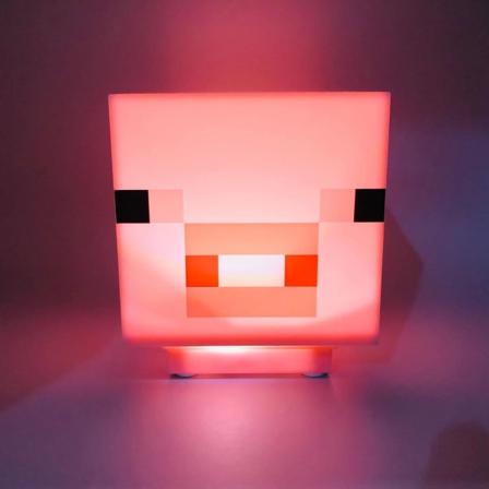 Minecraft Creeper-lamppu, koristeellinen yövalo, LED-valot pelin äänellä, ladattava, lasten yöpöydän lamppu (vaaleanpunainen), koko: 10×10×12cm