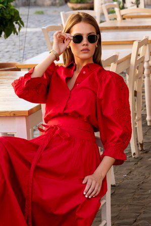 MISSMAYA - Amy Embroidered Shirt City Red Poplin (PRE-ORDER. DEL: WEEK 3) - M