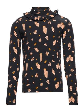 Sgilaz Fayenne L_S Tee Black Soft Gallery