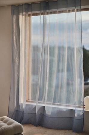 Jotex - Nettinggardin 1-lengde Ekstra Bred Blågrå - GULLI - Kjøp Multifunksjonsgardiner hos Jotex