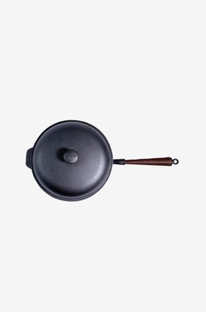 Carl Victor - Traktörpanna med lock i gjutjärn Ø 25 cm - Svart - Stekpannor & grillpannor - Från Homeroom
