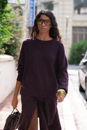 Soft Goat - Boyfriend crewneck - S - Midnight Plum