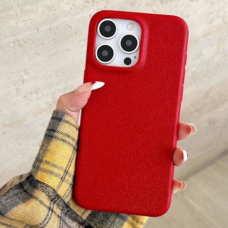 Fodral för iPhone 15 Rött lädermönster klassiskt enkelt