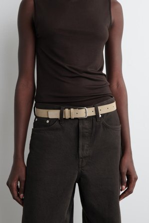COS Classic Suede Belt in Beige - Women
