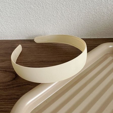 2 STK Bredt pandebånd massivt hårbånd HVID