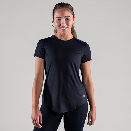 T-shirts CLN ATHLETICS Lucy ws T-shirt, Sort - Bodyman.dk