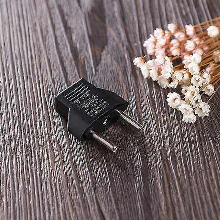 Reiseadapter for strømkontakt fra USA til EU Europa