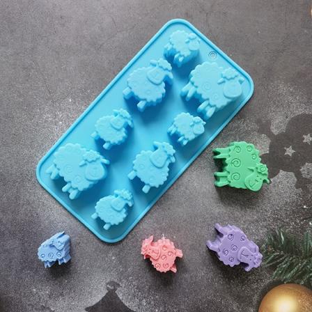 8 reikää lampaan eläimen muotoinen mold DIY karkkikeksi Jel Blue
