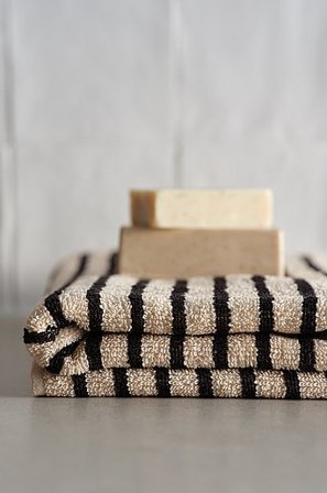 Jotex - Badhanddoek 70x140 Cm Beige/zwart Beige/zwart - DIXIE - Koop Badlakens bij Jotex