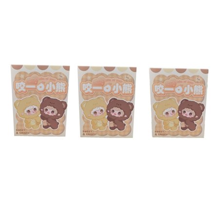 Yooki Bite Bear Blind Box Ornaments - Sødt Anime vedhængslegetøj til piger, mystisk gavedekoration