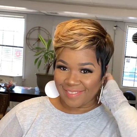 Kemisk fiberperuk Europeisk och amerikansk peruk Dam kort hår P