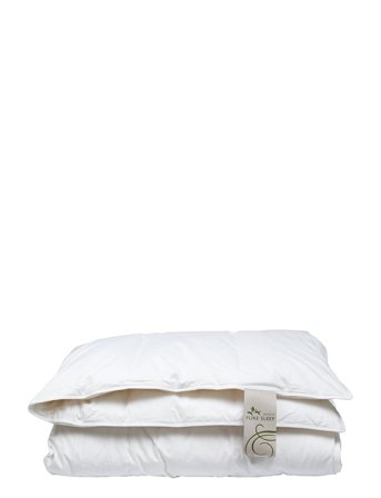 Quilts of Denmark | Pure Sleep Exclusive Year Duvet | 140X220CM