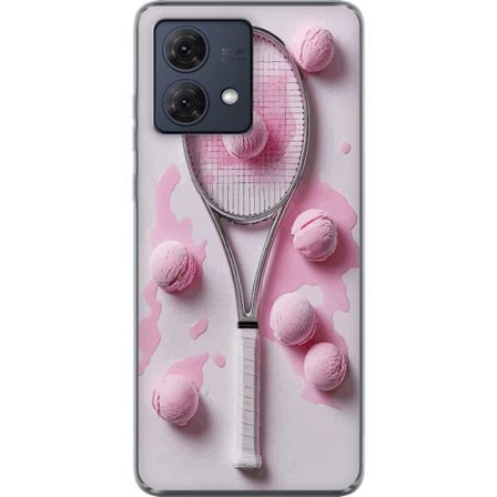 Kompatibel Mobilcover til Motorola Motorola Moto G84 Rosa glaskugler og tennisketsjer i et kreativt stillbillede med legende popfølelse og moderne de