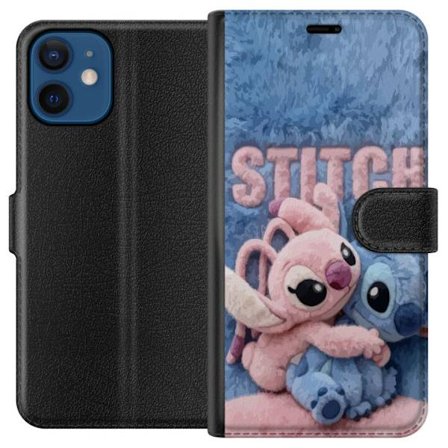 Kompatibelt Plånboksfodral till Apple Apple iPhone 12 Söta fluffiga Stitch och Angel kramas på ett mjukt pälsigt underlag med pastellfärger som