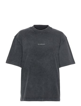 Distressed Logo Tee Short Sleeve T-shirts & Tops Short-sleeved Svart HAN Kjøbenhavn